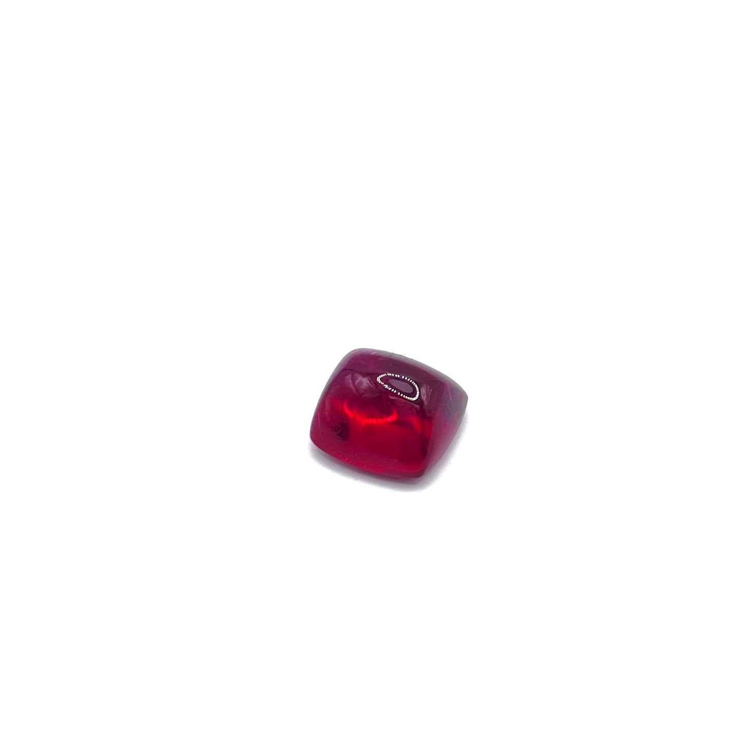 18 carats Rubellite cut in “sugar-loaf” shape